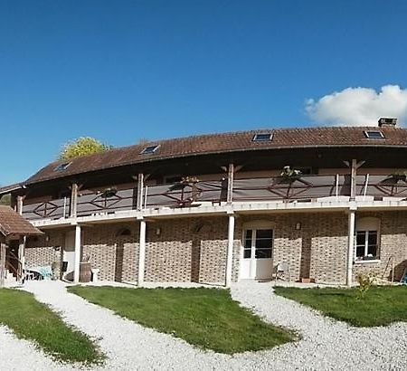 Les Gites Du Lavoir Villemoiron-en-Othe Buitenkant foto